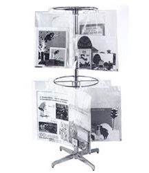 Exhibidor Metalico De Bolsos De Retroceso Durable chrome floor stand supports heavy loads Two 20" diameter tiers each hold approximately 50 bags